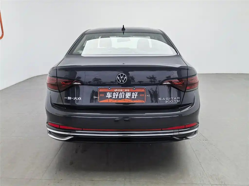 VOLKSWAGEN SAGITAR 2023