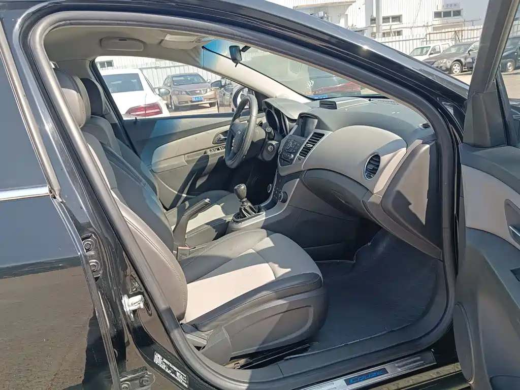 CHEVROLET CRUZE 2014