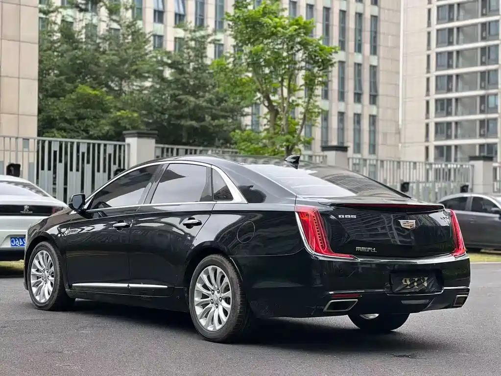 CADILLAC XTS 2018