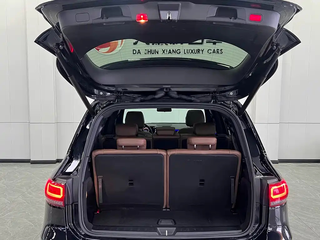 MERCEDES BENZ GLB 2021