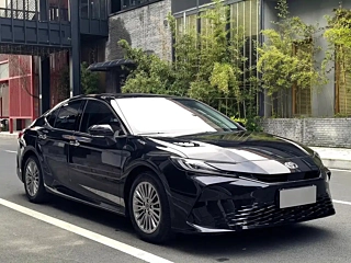 Заказать TOYOTA CAMRY