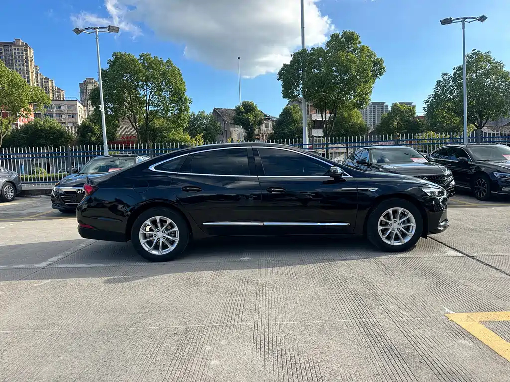 BUICK LACROSSE 2021