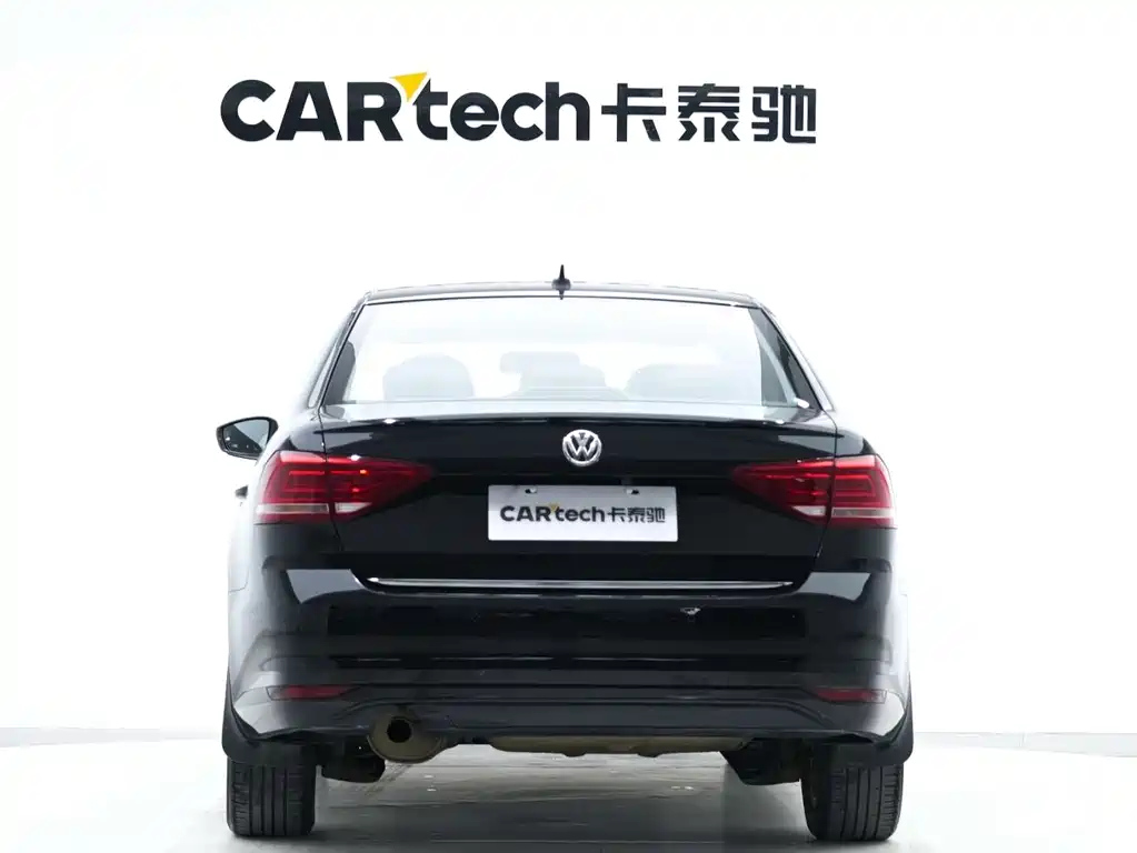 VOLKSWAGEN LAVIDA 2017