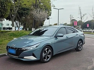 HYUNDAI ELANTRA  2022
