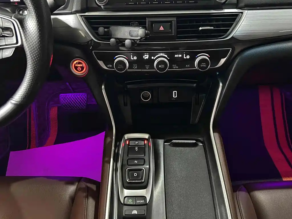 HONDA INSPIRE 2019