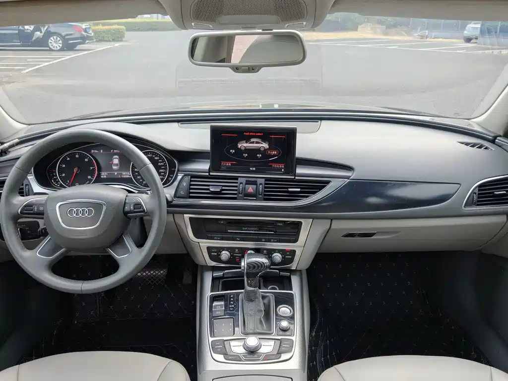 AUDI A6L 2012