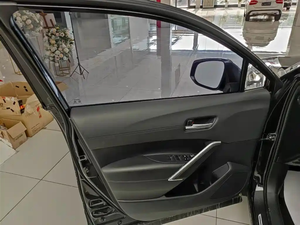 TOYOTA FRONTLANDER 2023