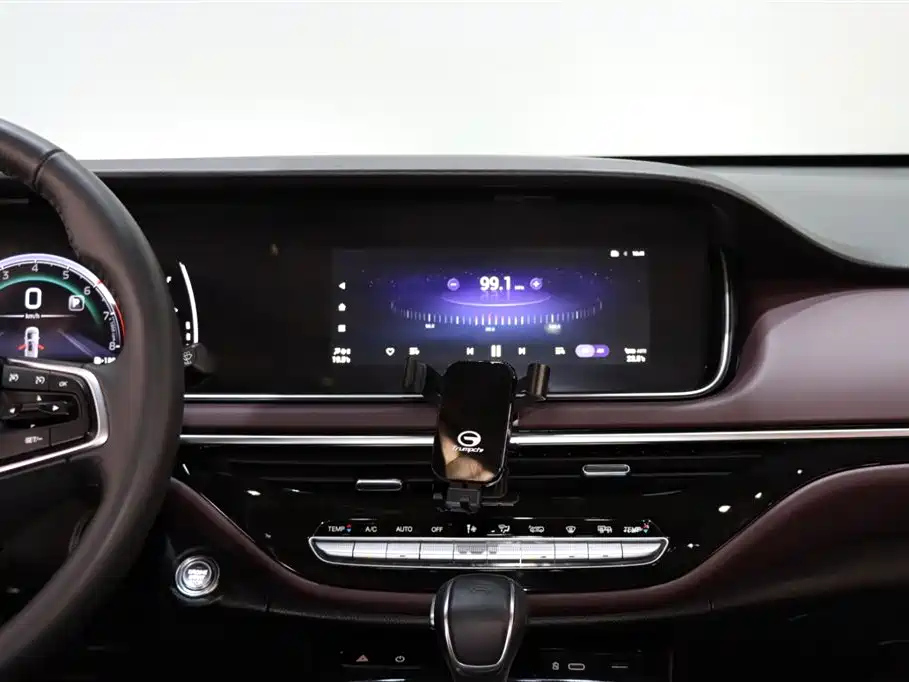 TRUMPCHI M6 2023