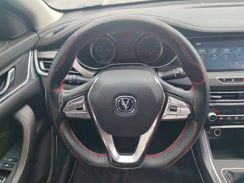 CHANGAN EADO 2018