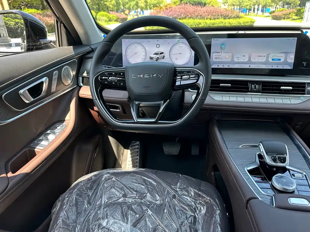 CHERY TIGGO 8 PRO 2025