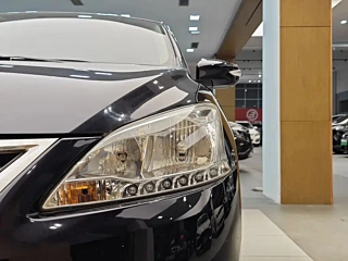 NISSAN SYLPHY 2014
