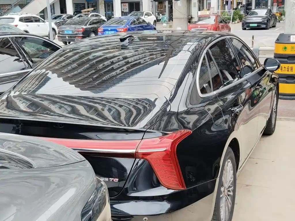HONGQI H5 2023