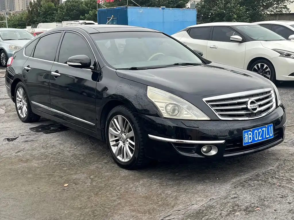 NISSAN TEANA 2012