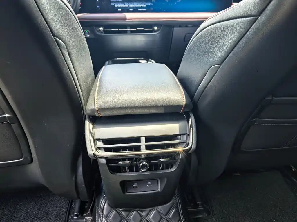 FORD MONDEO 2022