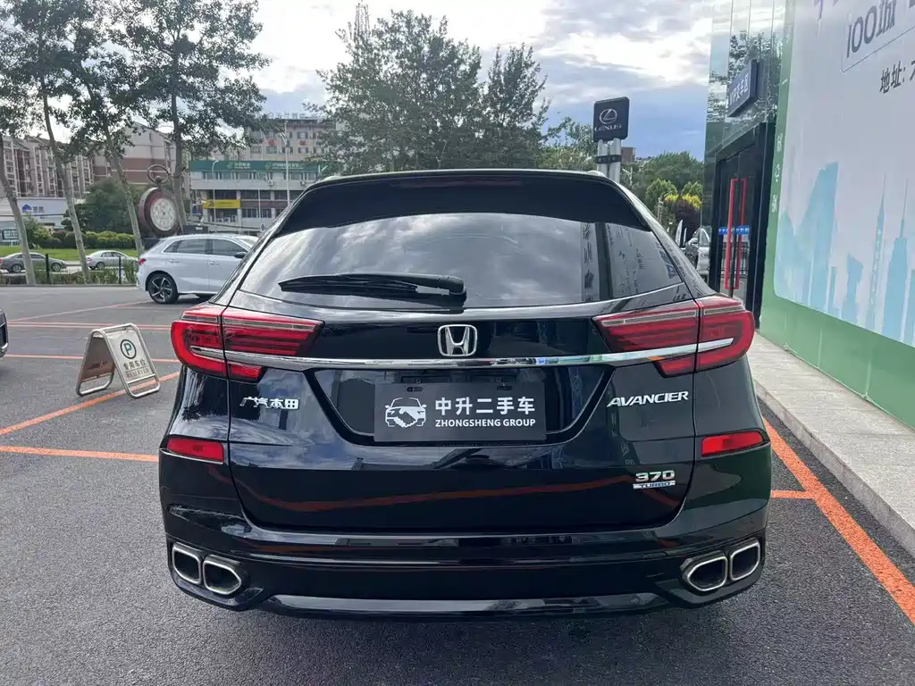 HONDA AVANCIER 2023