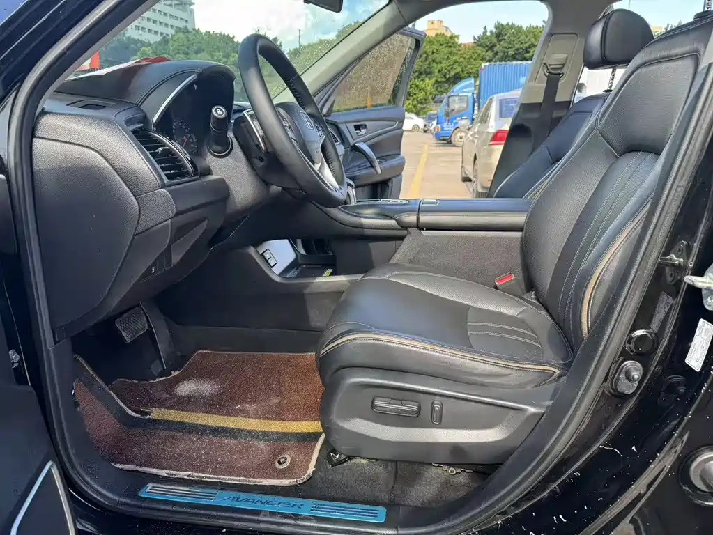 HONDA AVANCIER 2020