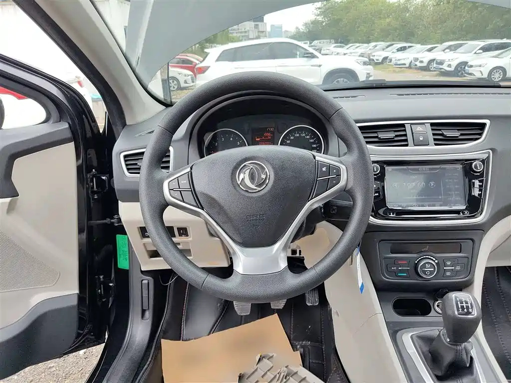 DONGFENG AEOLUS L60 2015