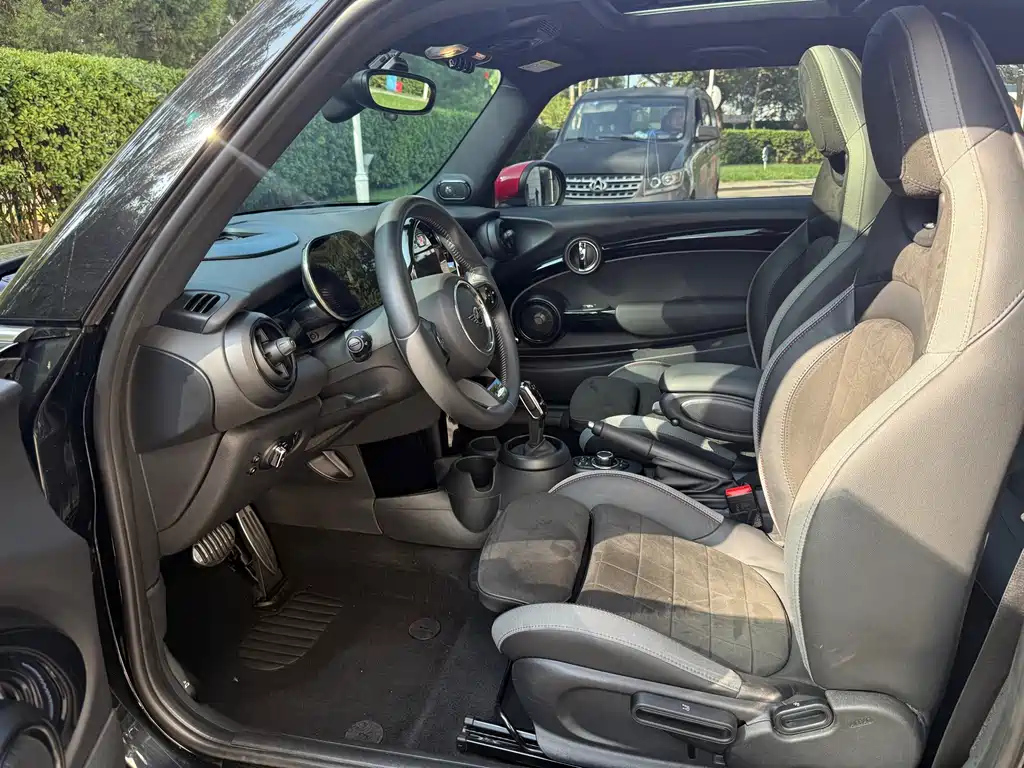 MINI JCW 2022
