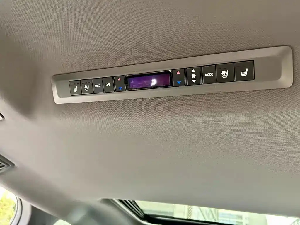 TOYOTA SIENNA SIENNA 2023