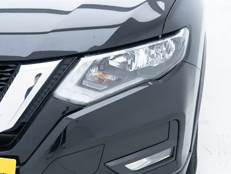 NISSAN X-TRAIL 2021