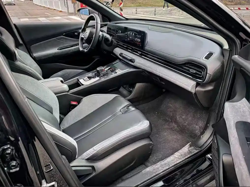 TRUMPCHI EMPOW 2022