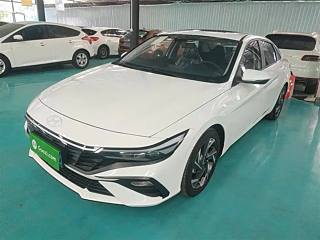 HYUNDAI ELANTRA  2023