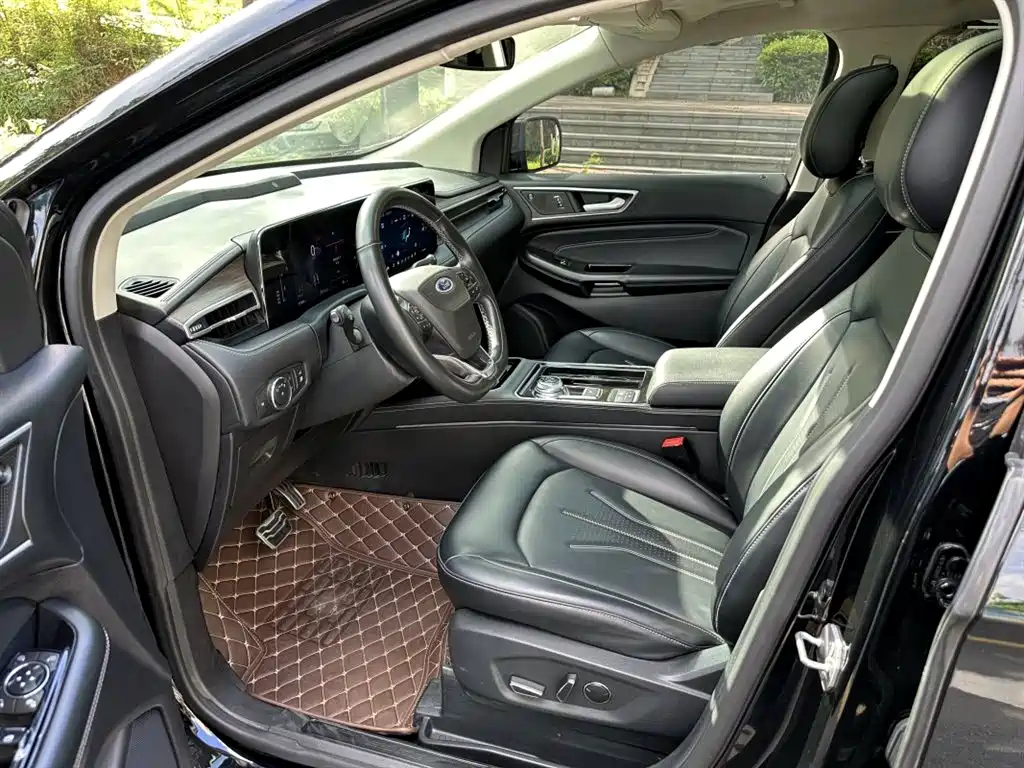 FORD EDGE 2022