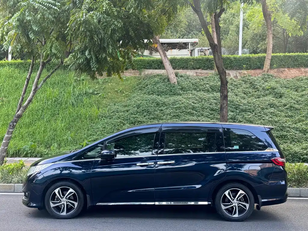 HONDA ODYSSEY 2016