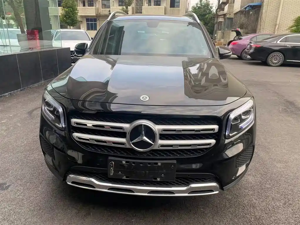 MERCEDES BENZ GLB 2021