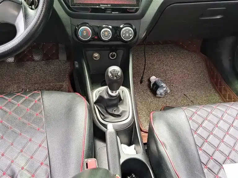 KIA K2 2015