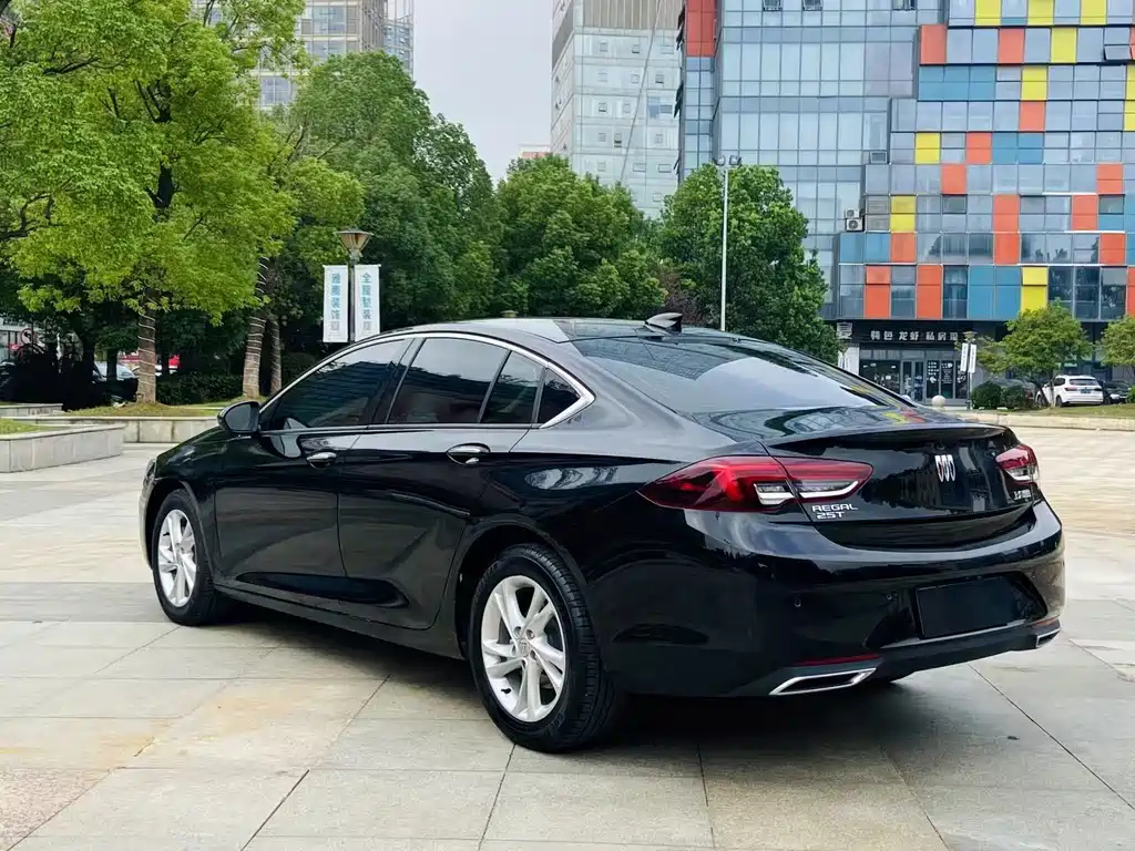 BUICK REGAL 2024