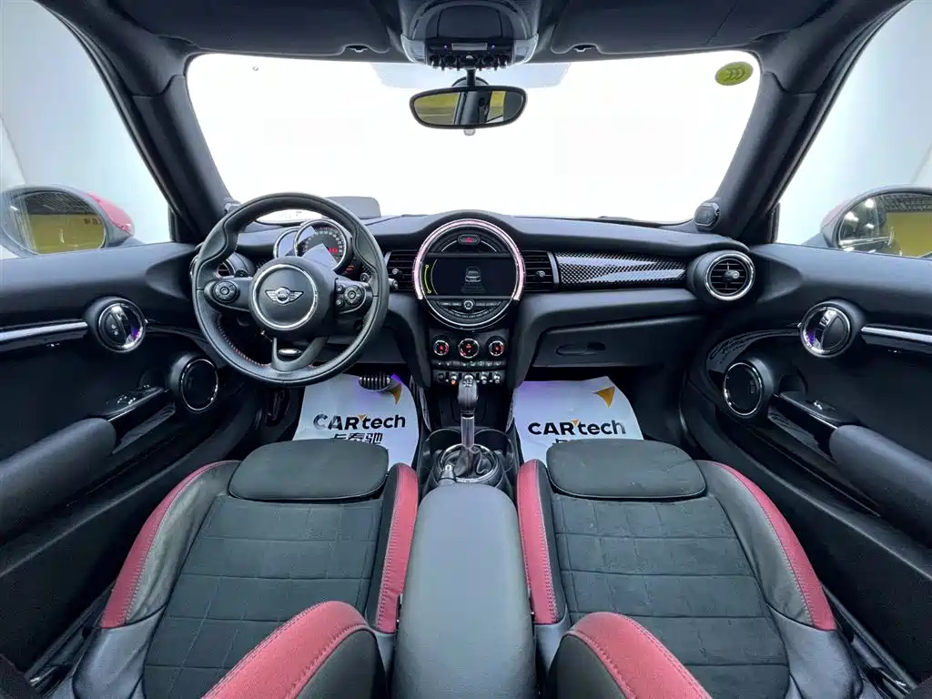 MINI JCW 2015