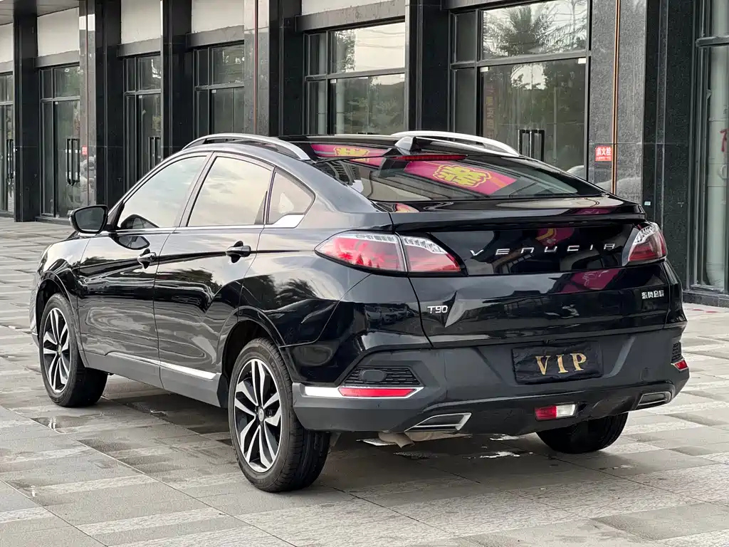 VENUCIA T90 2017