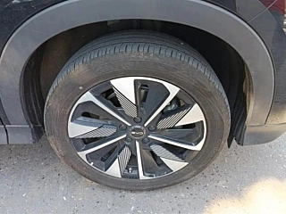 BYD SONG PLUS NEW ENERGY  2025 YEAR EV 520KM PREMIUM 2025