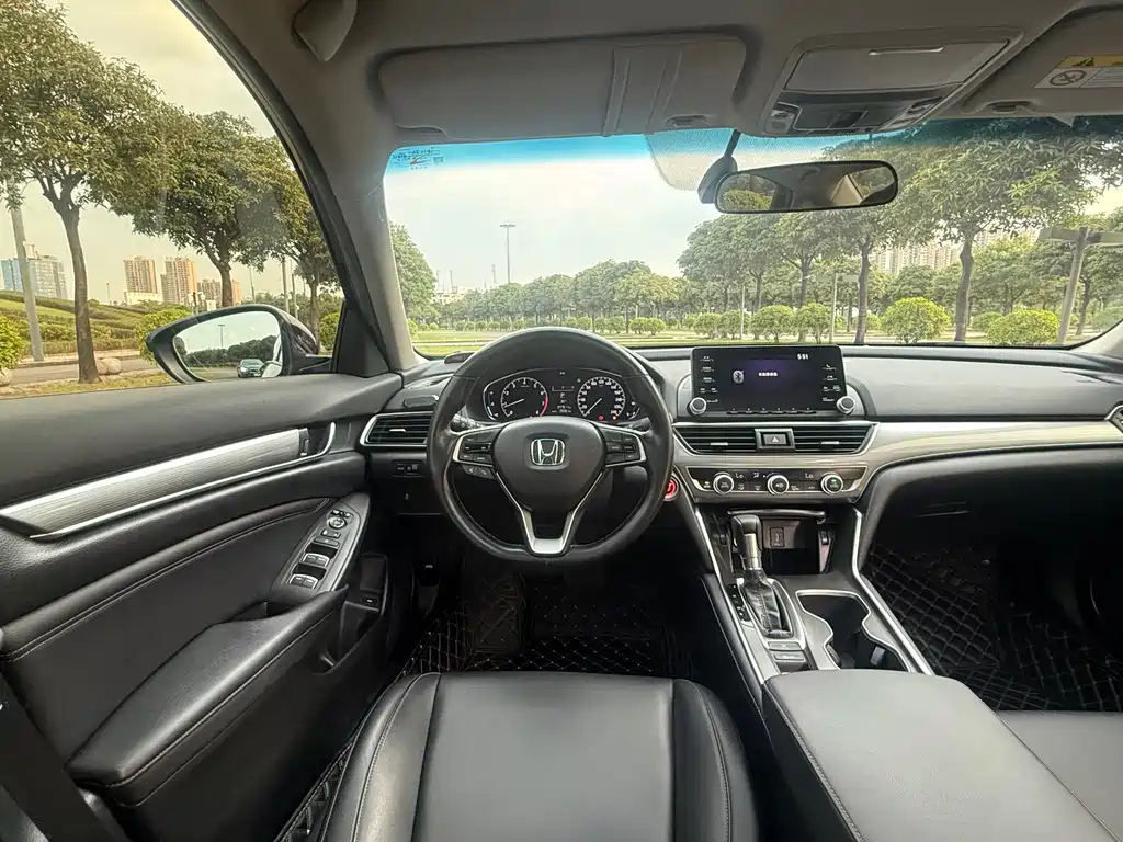 HONDA ACCORD 2018
