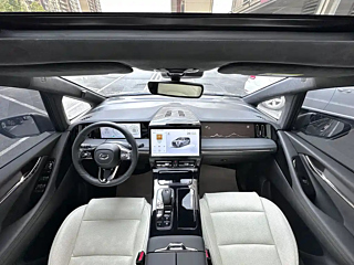 TRUMPCHI M8 2023 YEAR DUAL ENGINE FLAGSHIP 2023