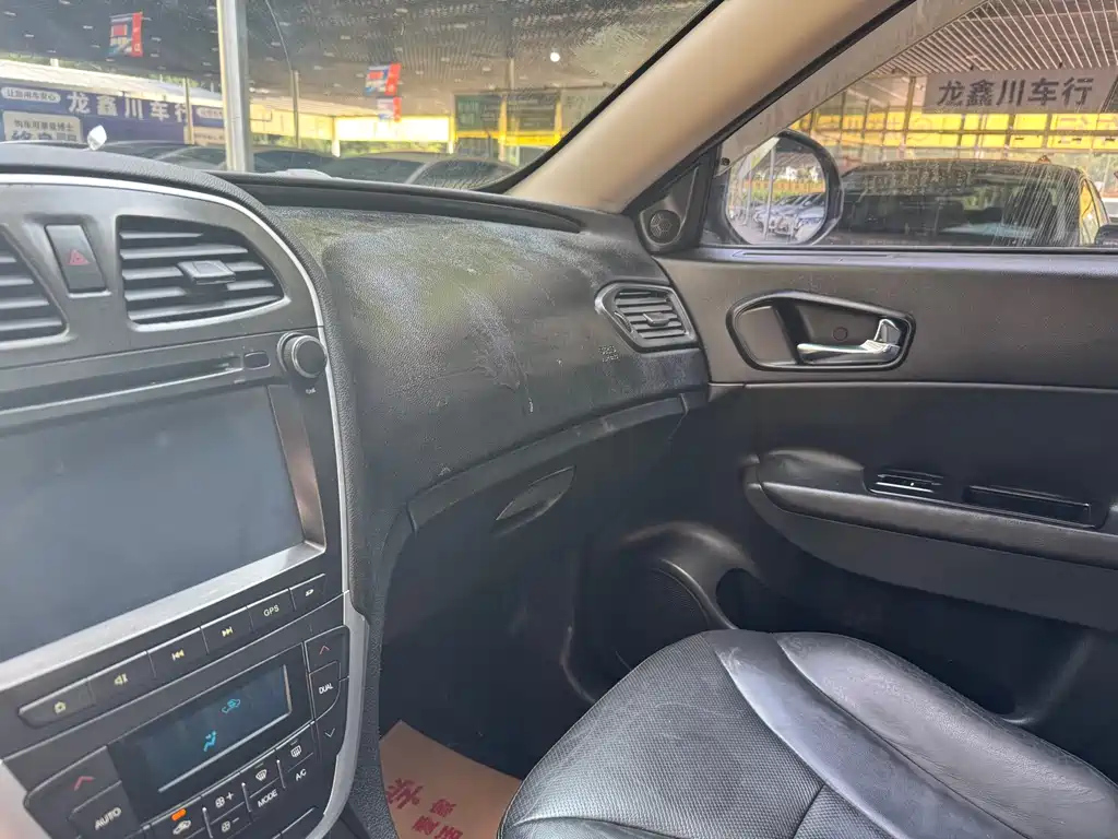 TRUMPCHI GS5 2012
