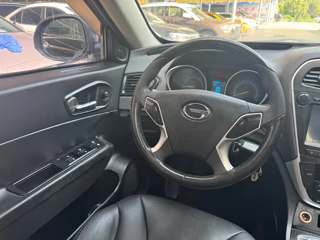 TRUMPCHI GS5 2012