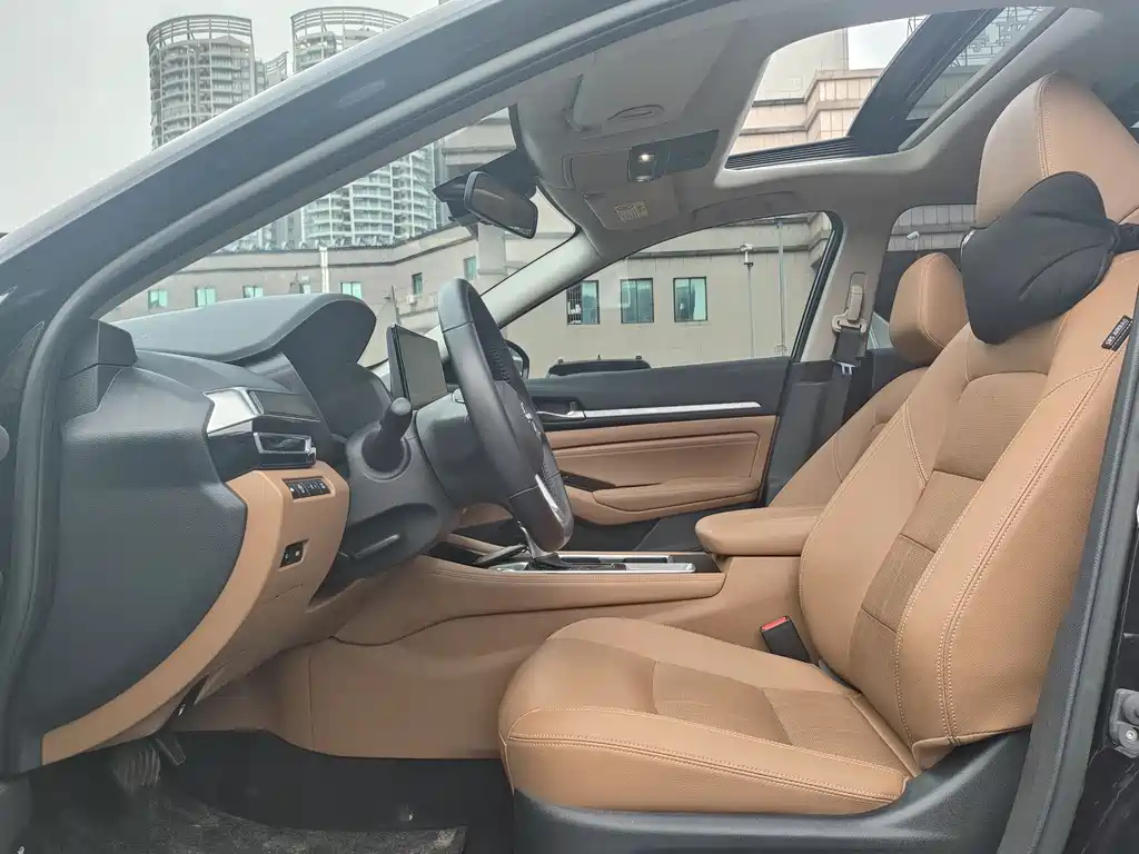 NISSAN TEANA 2023