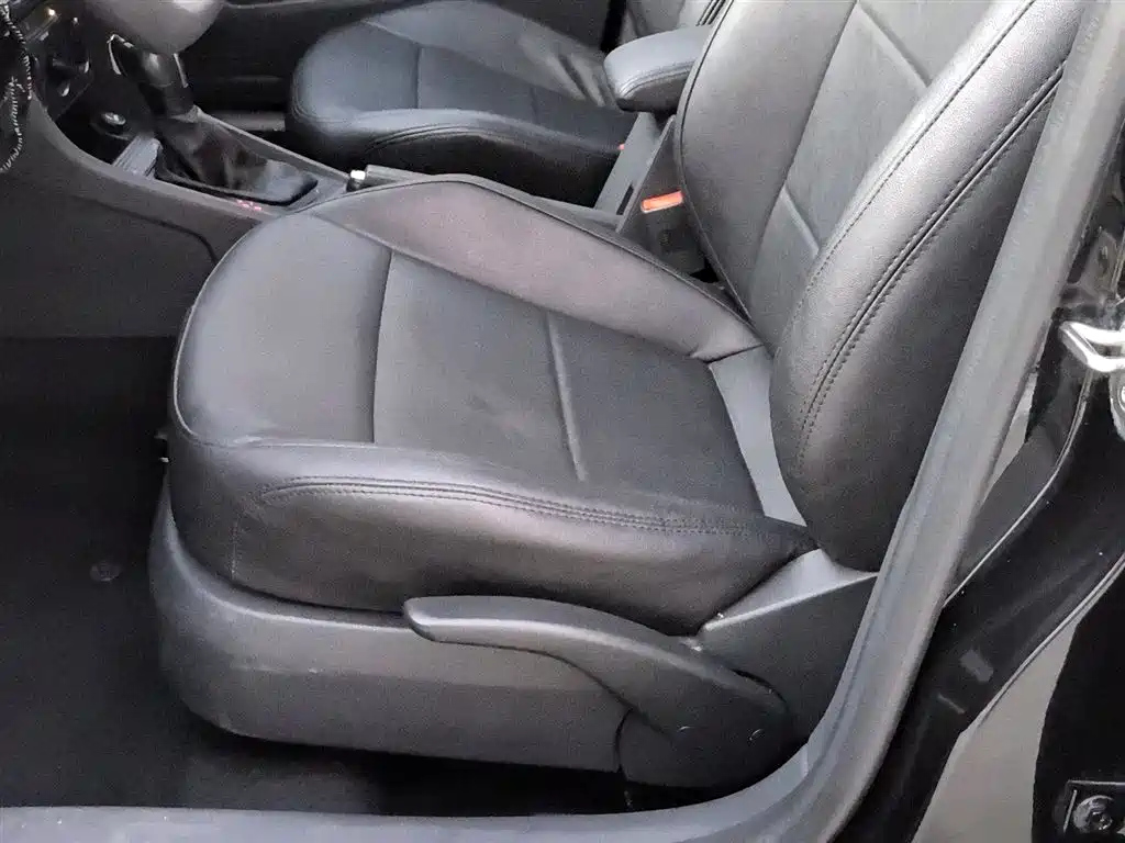 VOLKSWAGEN LAVIDA 2016