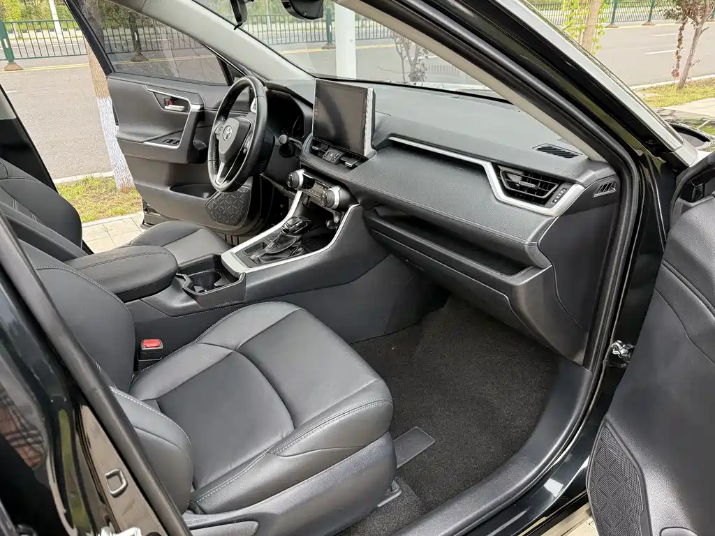 TOYOTA WILDLANDER 2022