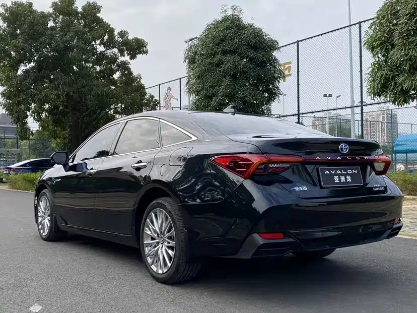 TOYOTA AVALON 2022