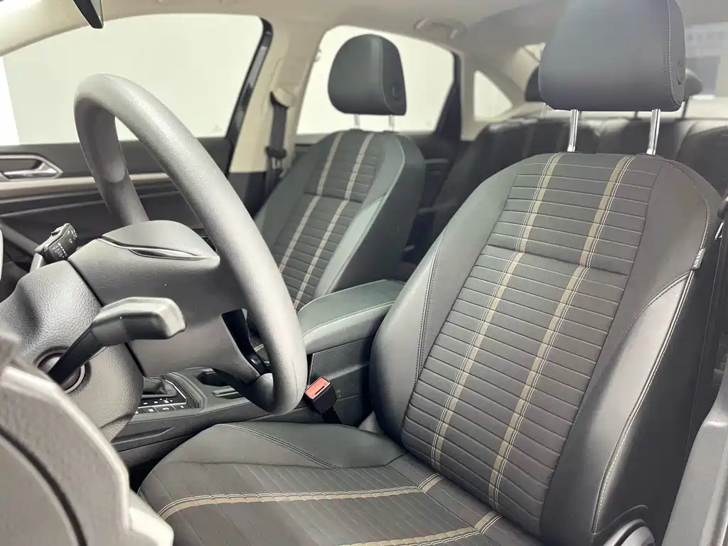 VOLKSWAGEN LAVIDA 2022
