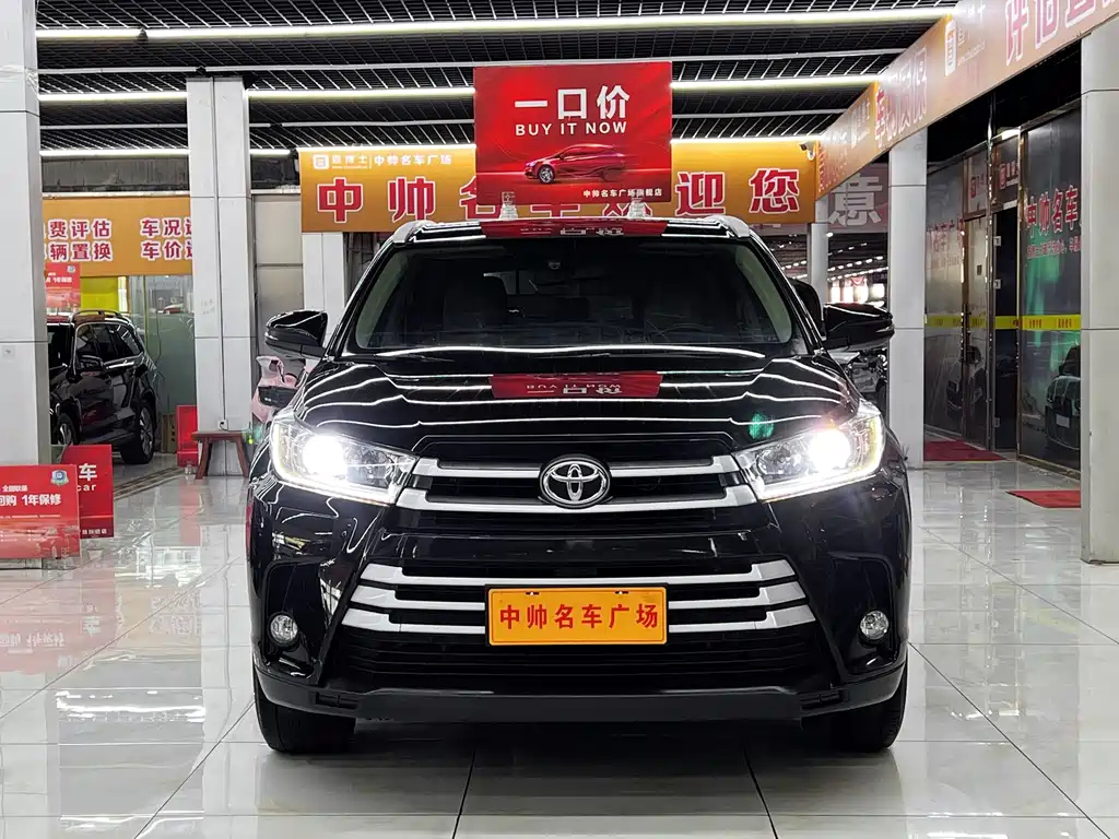 TOYOTA HIGHLANDER 2018