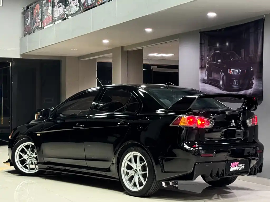 MITSUBISHI LANCER EX 2016