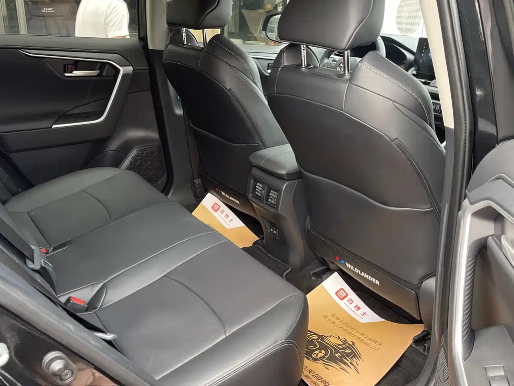 TOYOTA WILDLANDER 2024