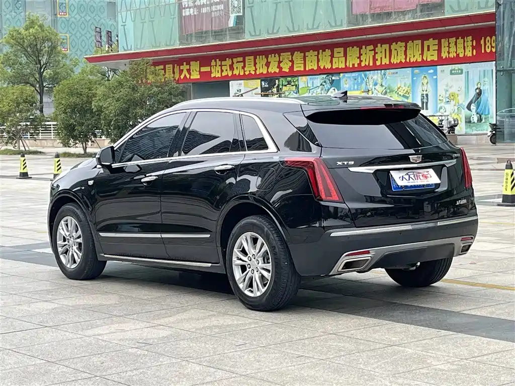CADILLAC XT5 2022