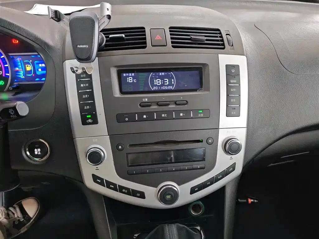 BYD S6 2014
