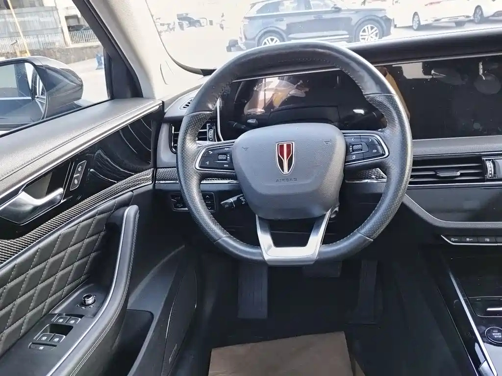 HONGQI HS5 2020
