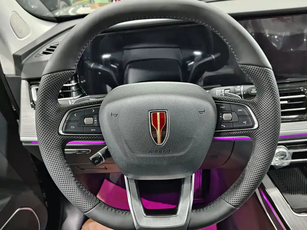 HONGQI HS5 2025